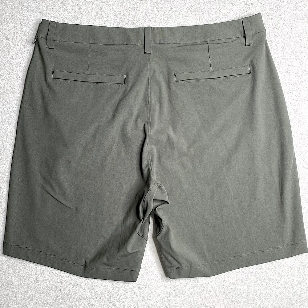 Lululemon Men’s ABC Classic-Fit Short 9" Inseam *WovenAir `Rover’ Size (38) - Picture 3 of 13